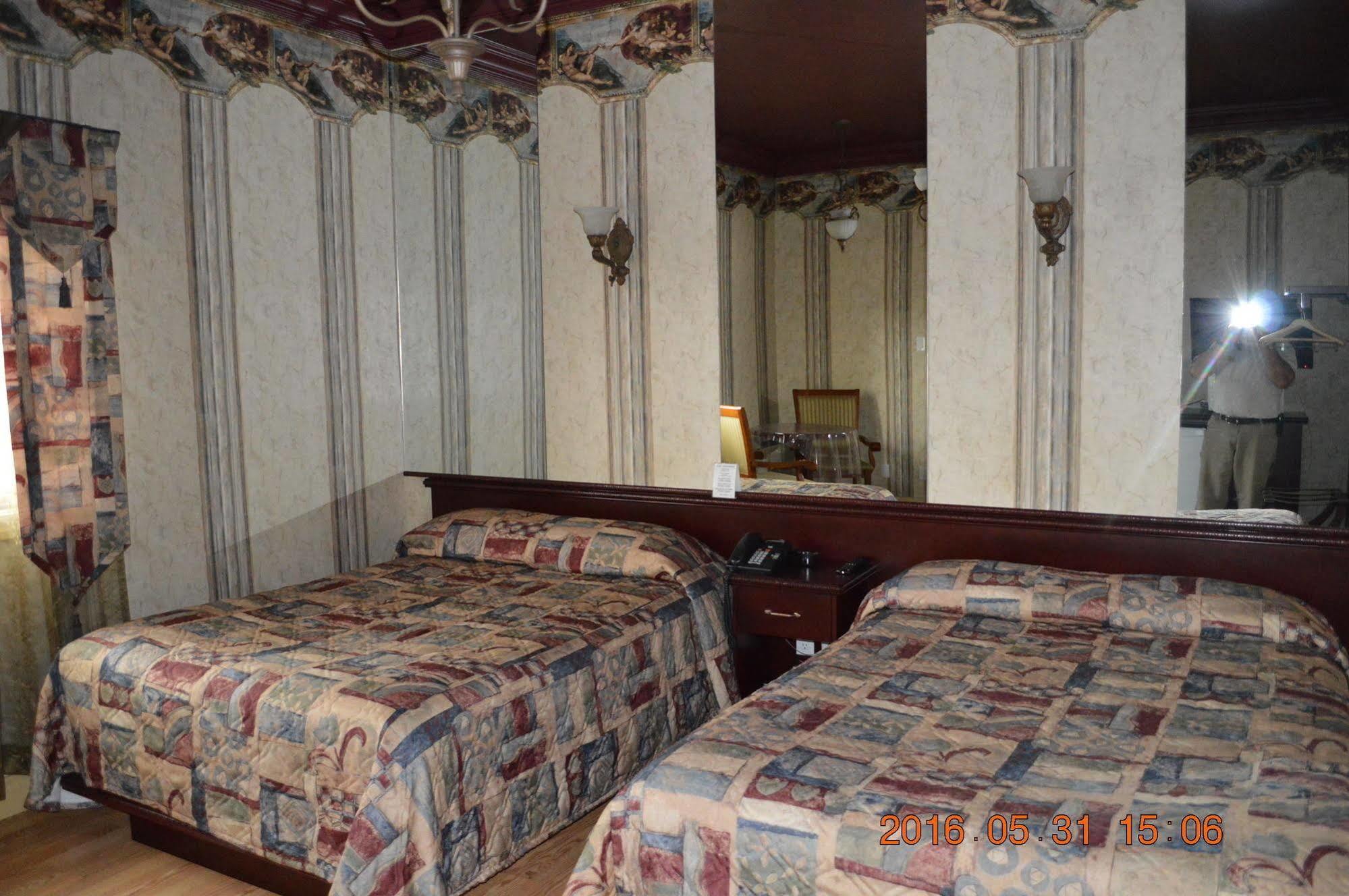 Motel-Auberge Helene Victoriaville Exterior photo